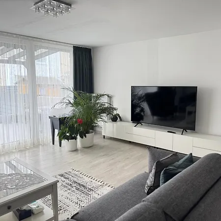 アパート Haus In Mittelfeld ハノーファー