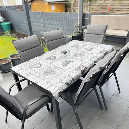 アパート Haus In Mittelfeld